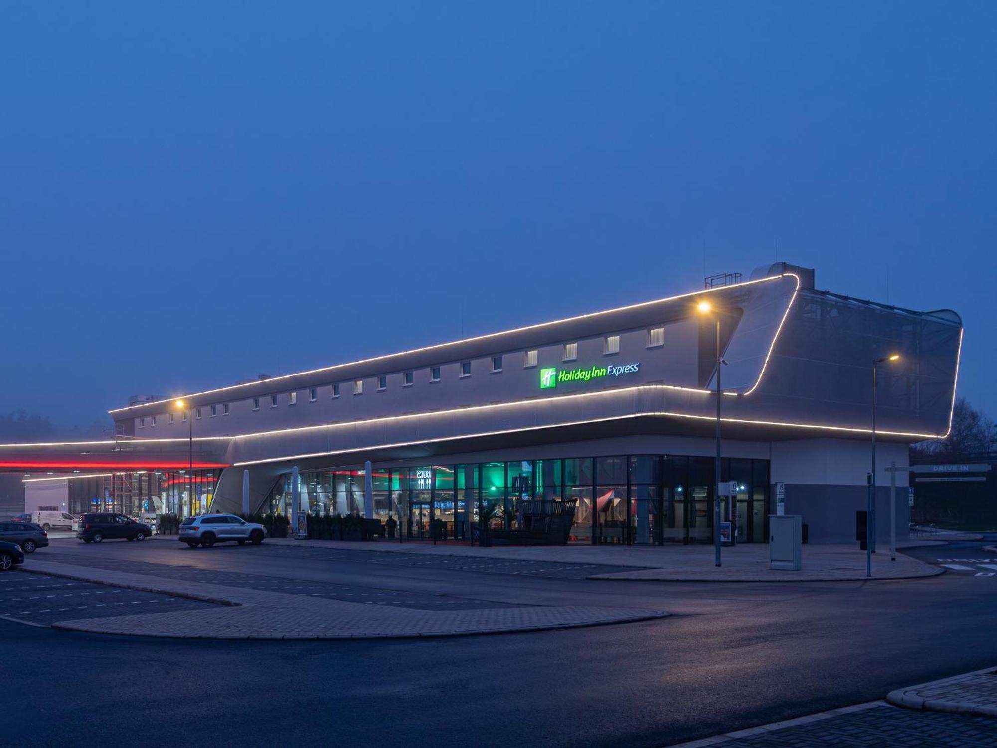 Holiday Inn Express - Hamburg South A7-As42 By Ihg Egestorf Exterior photo